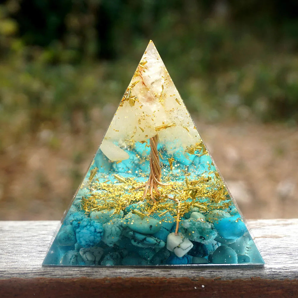 Reiki Chakra Orgone Pyramid Healing Meditation Stone